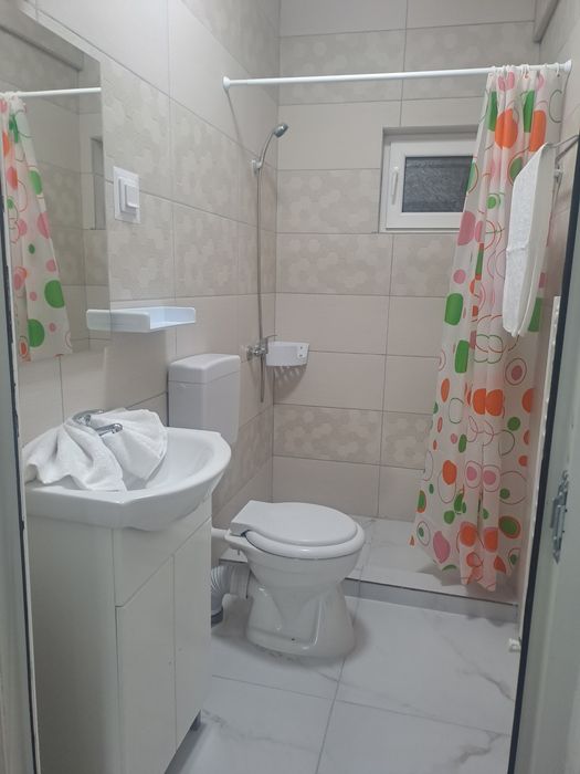 Cazare muncitori 50 lei persoana pe noapte. Eliberam factura