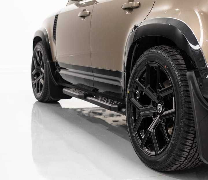 Странични степенки Land Rover Defender 2020 / side steps Defemder 2020