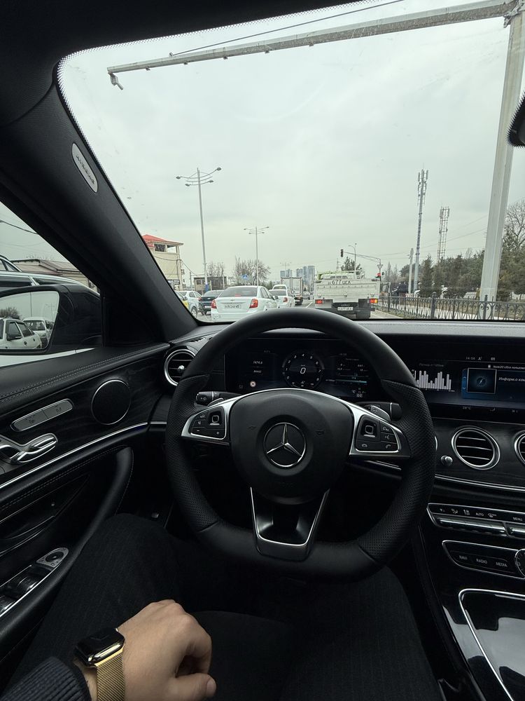 Mersedes Benz w213 e200