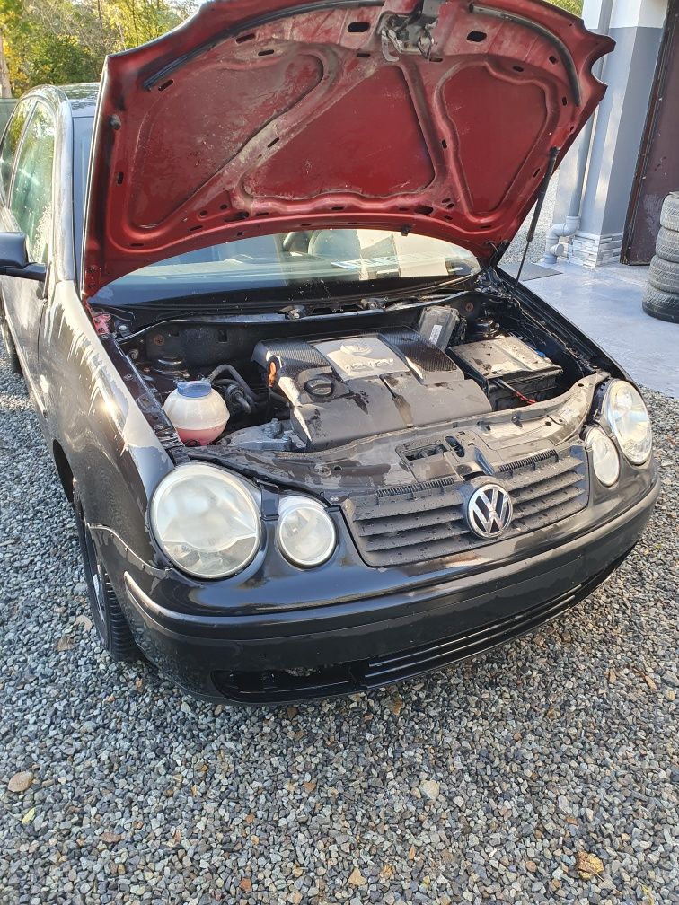 Pt piese Vw polo 1.2 benzina 2004