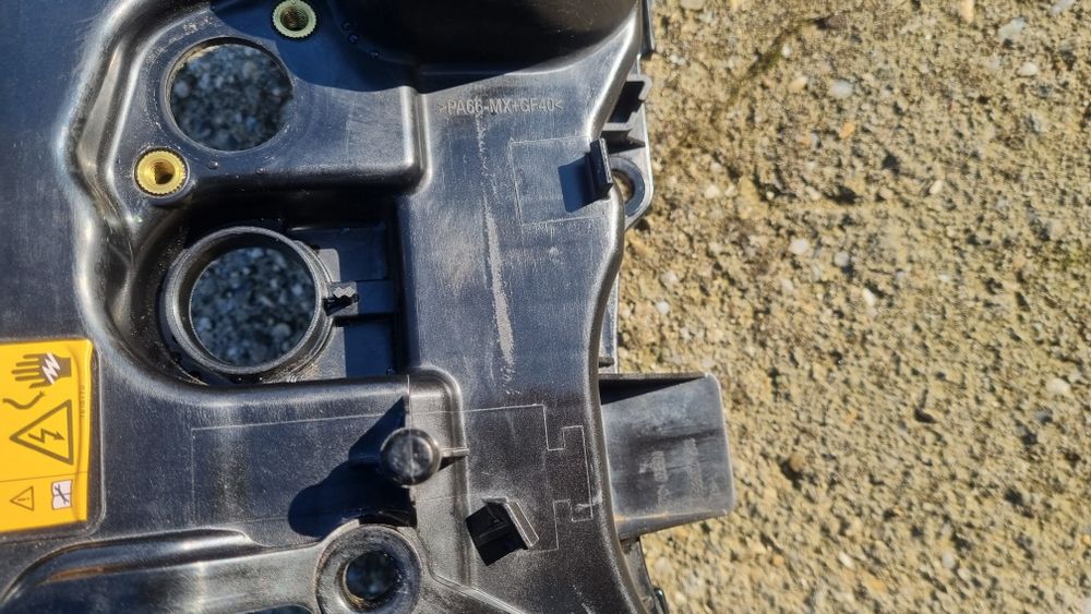 Capac culbutori BMW e90 318i Valvetronic 2.0 benzina