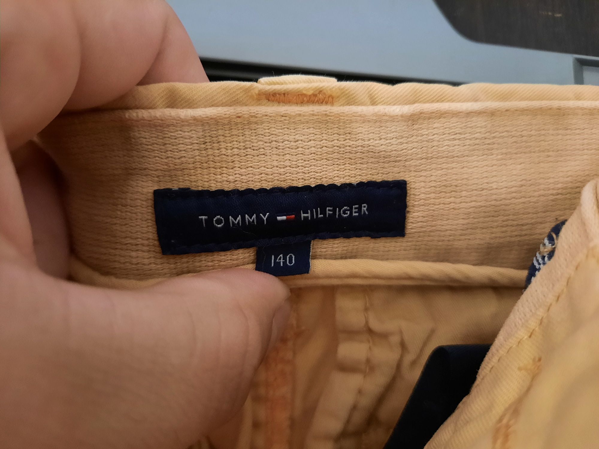 Pantalon Casual 3/4 Tommy Hilfiger pt. copii 8-9ani.Originali.St.bună.