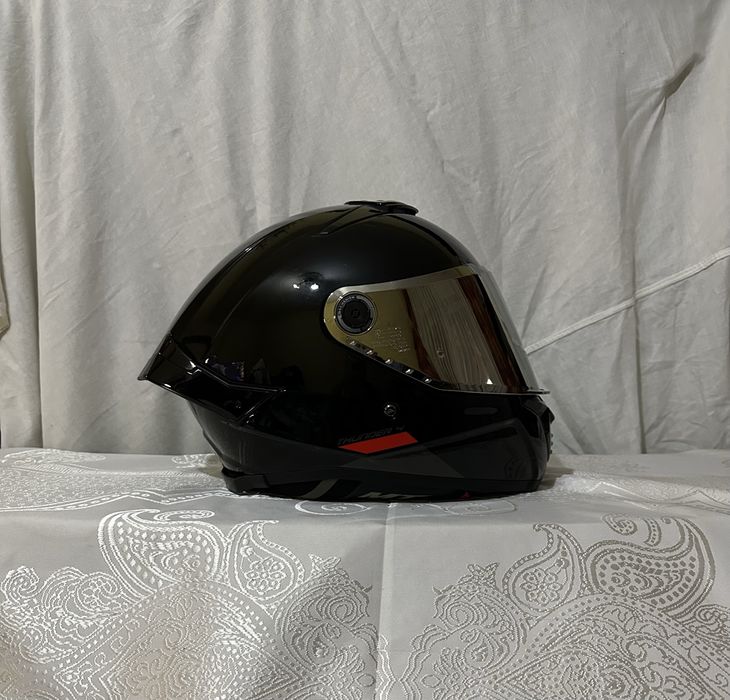 Casca MT Thunder 4 SV XL + viziera silver+ intercom montat