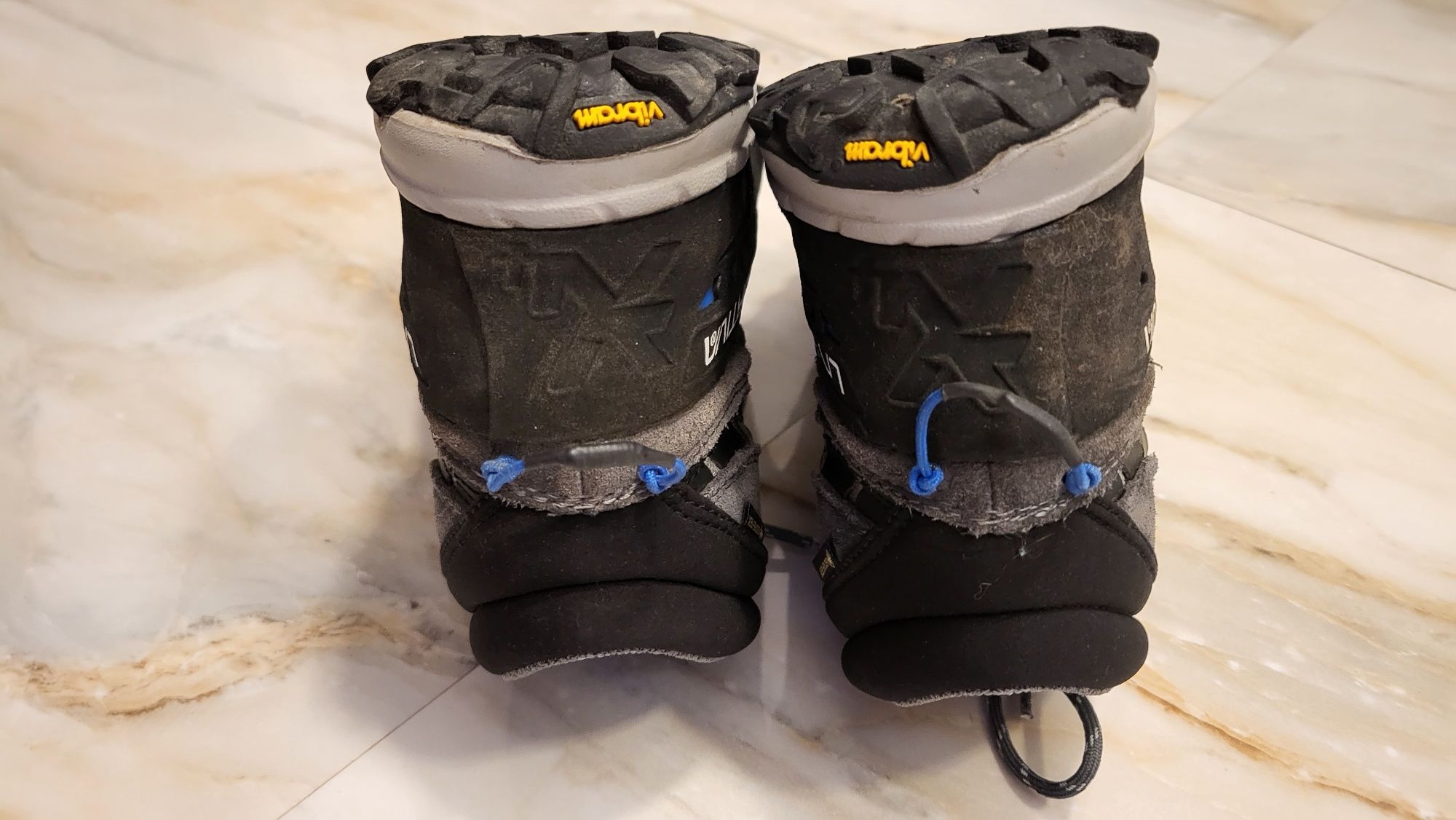 Vand bocanci dama La Sportiva - 40