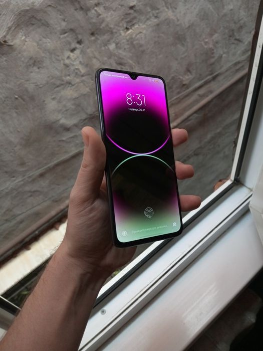 Xiaomi Mi 9 Black 6/128/4К 48mp/Amoled Super.