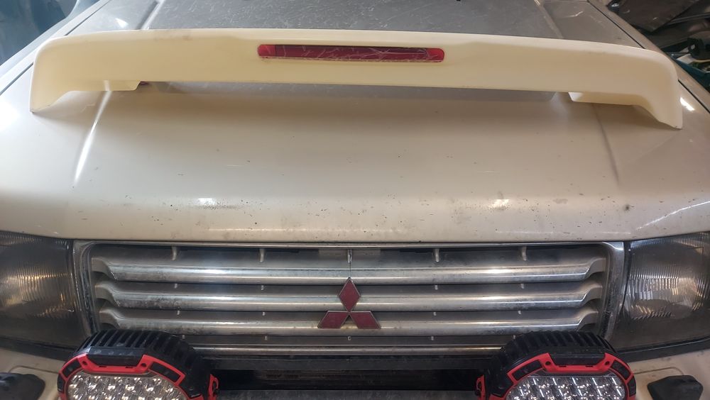 Спойлер на паджеро 2 5дв