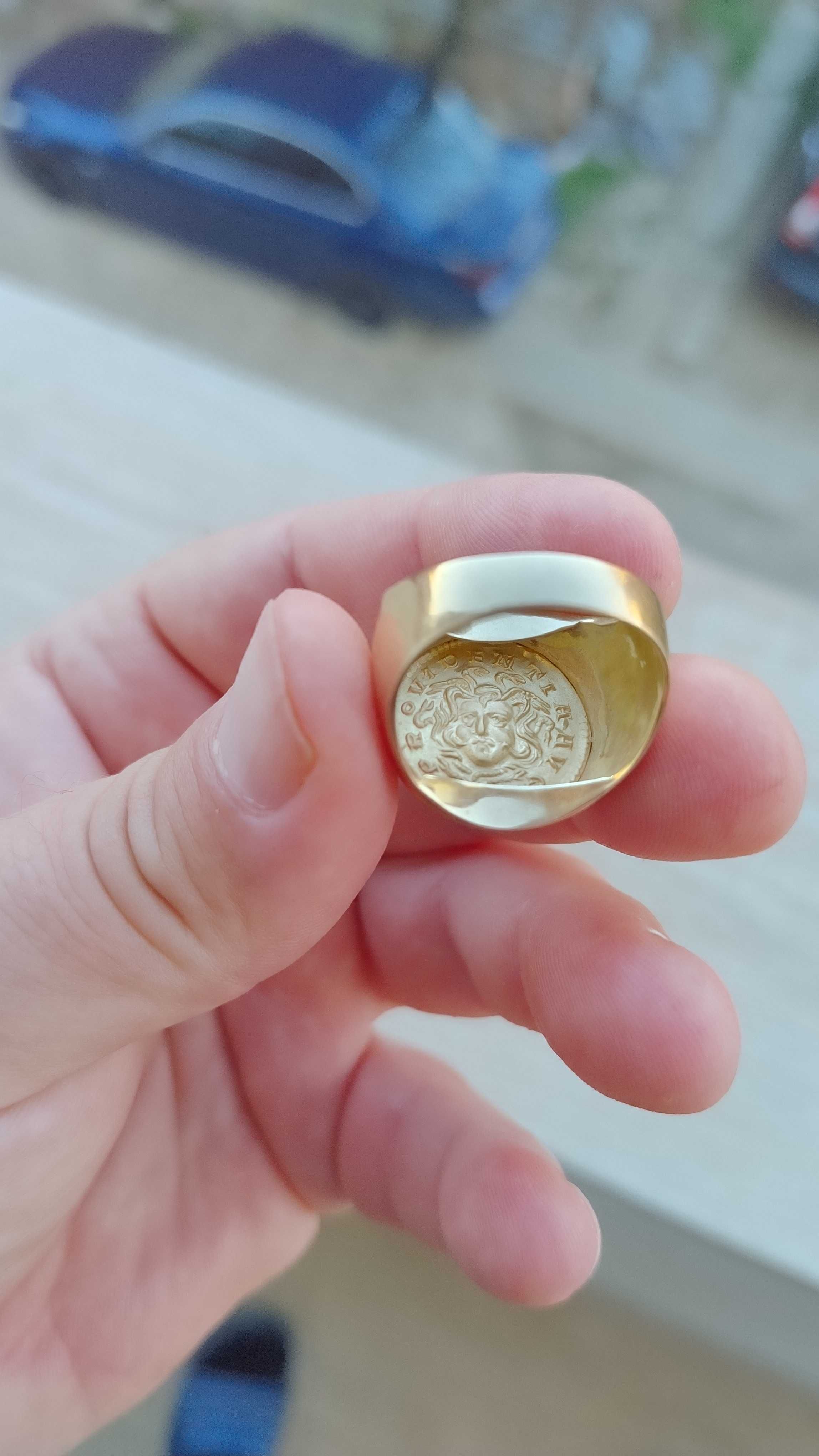 Златен пръстен император Викторин