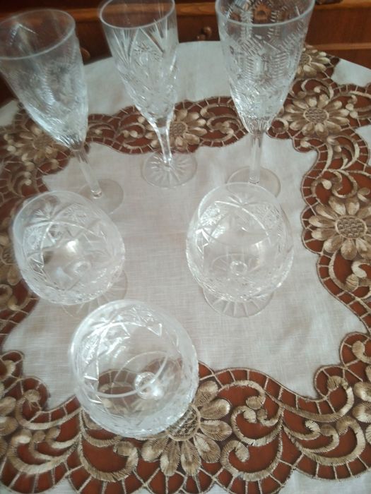 Продам хрустальные бокалы