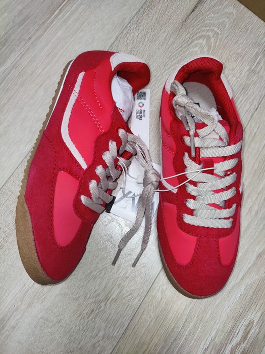Adidași Zara noi din piele și textil mărimea 32 și 34