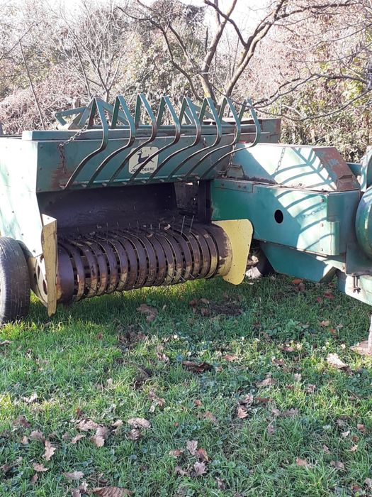 vand balotiera dreptunghiulara john deere cb300