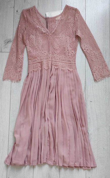 Официална рокля Medicine с етикет