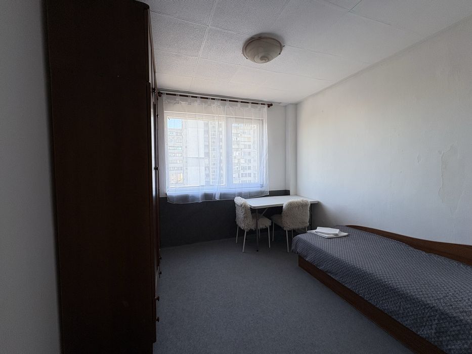 Таванска стая под наем център. От СОБСТВЕНИК