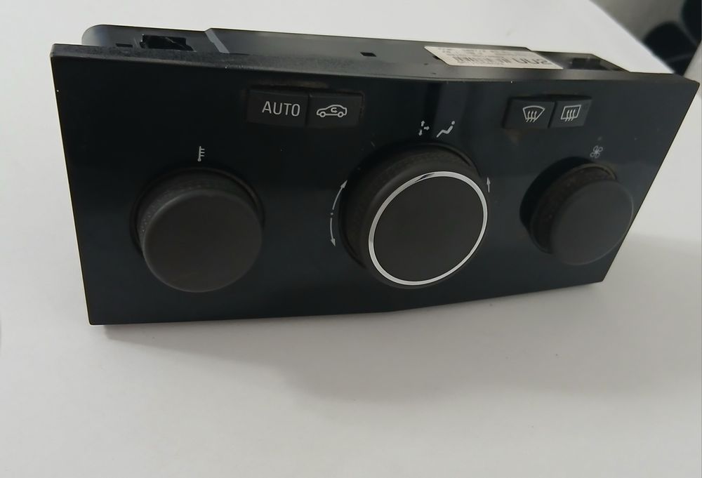 Vând panou clima AC