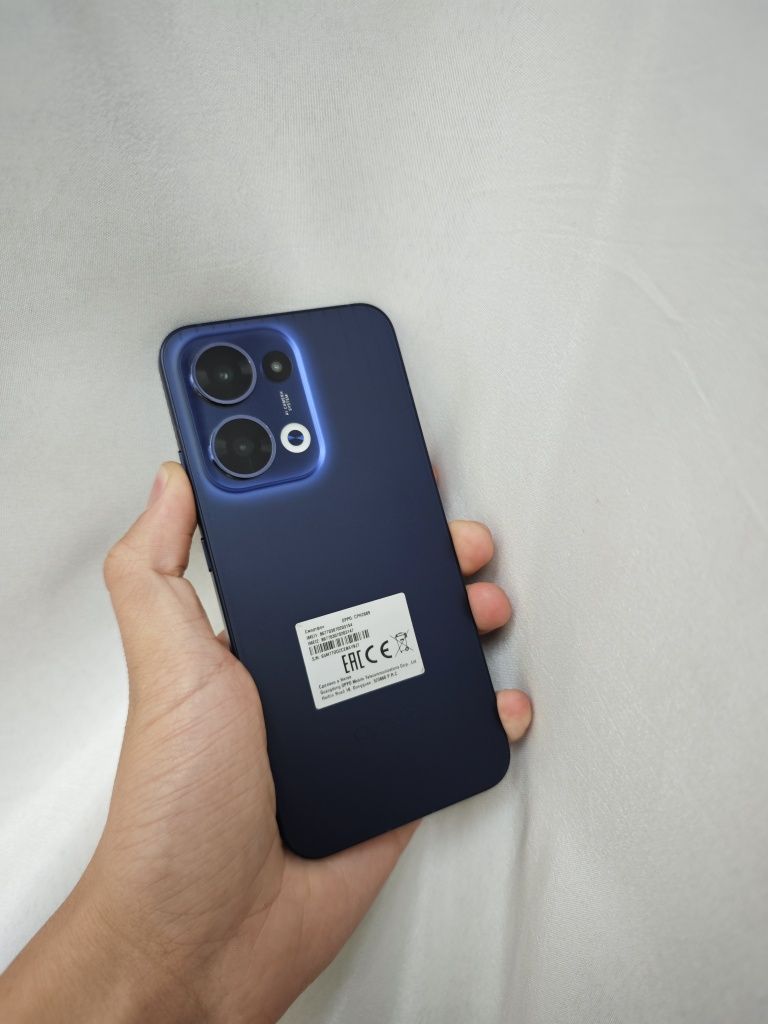 Oppo Reno 13 5g 12/512 Gb sotiladi