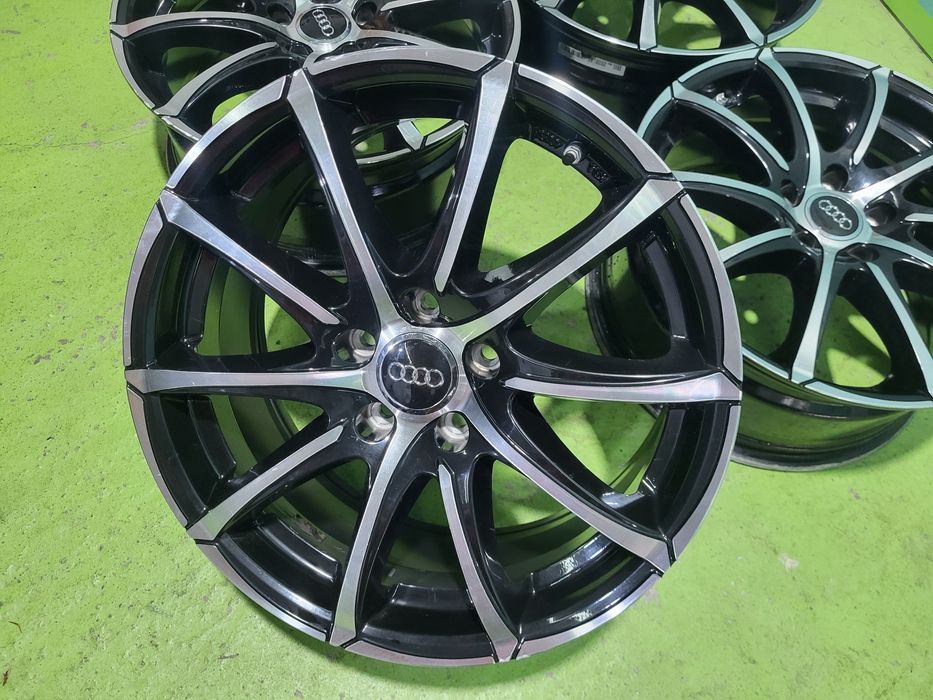 18 5x112 Audi A3 A4 Vw Golf Touran Caddy skoda 5х112 черни