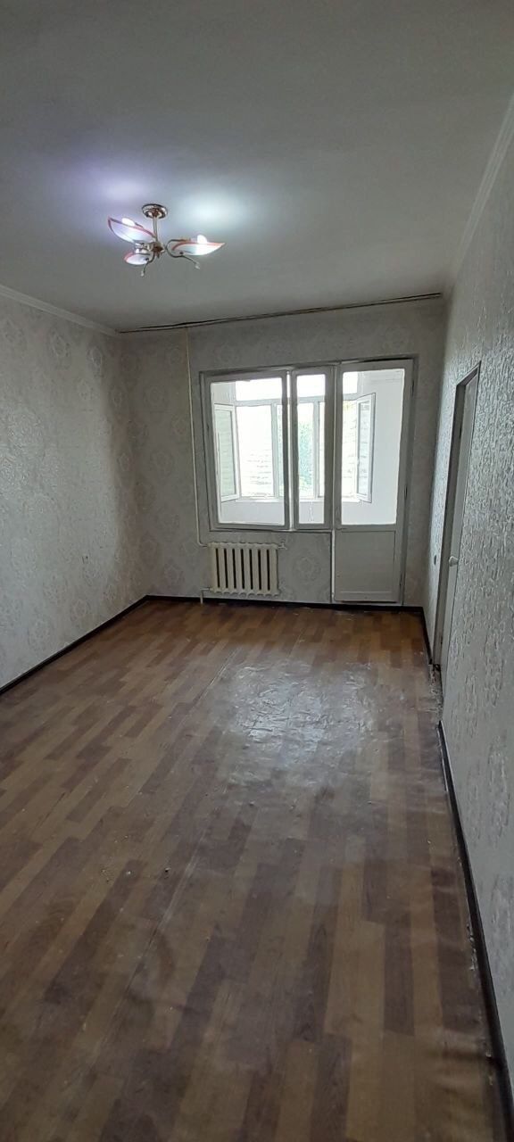 Продаётся 1 комнатная квартира Мирзо Улугбекский район массив ТТЗ-2