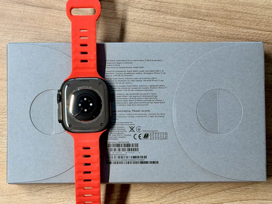 Apple Watch Ultra 3 - BLACK