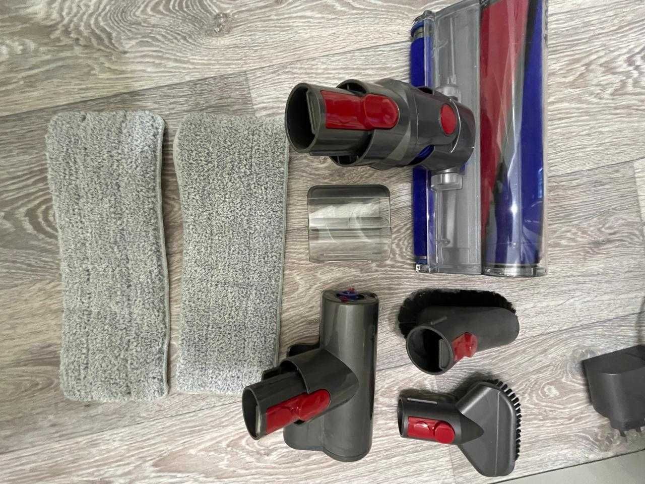 Пылесос Dyson V12 Detect Slim Total Clean серебристый