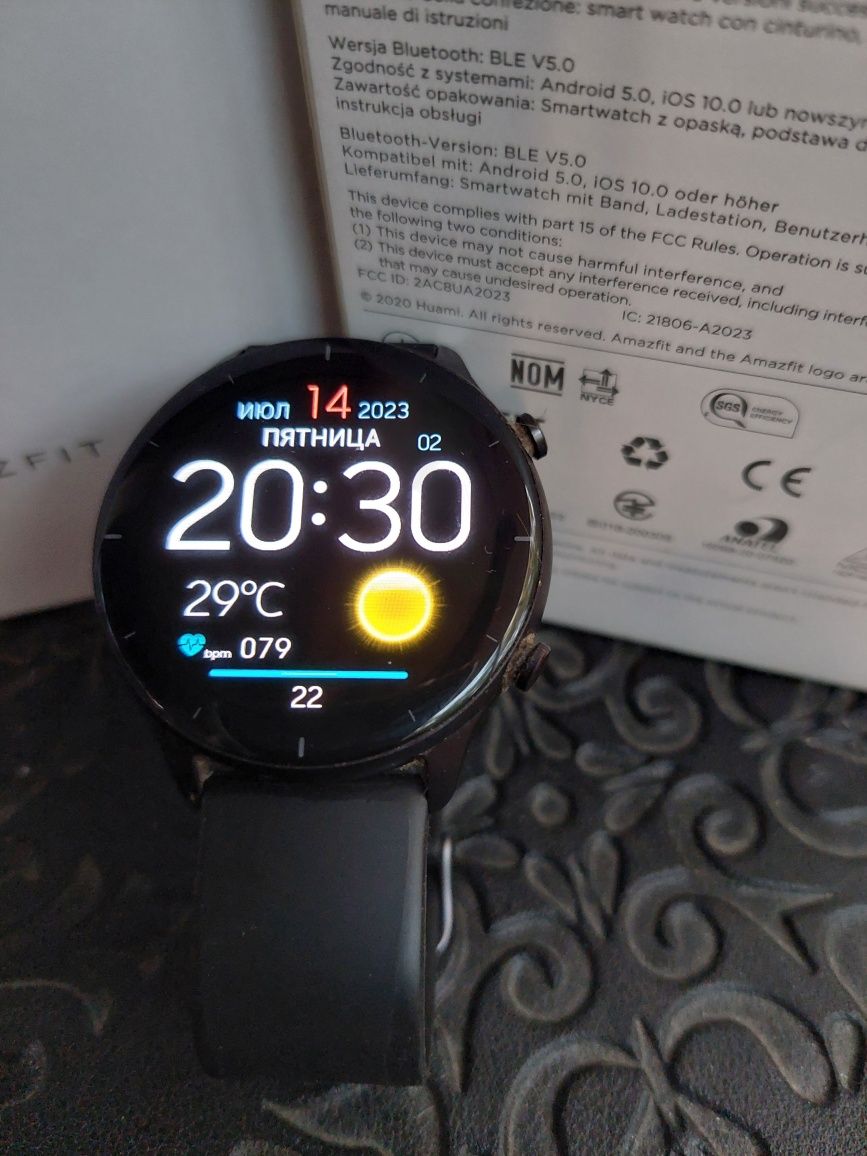 Смарт часовник AMAZFIT GTR 2e