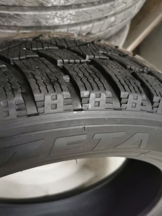 Зимни гуми 19 цола размер 225/55r19