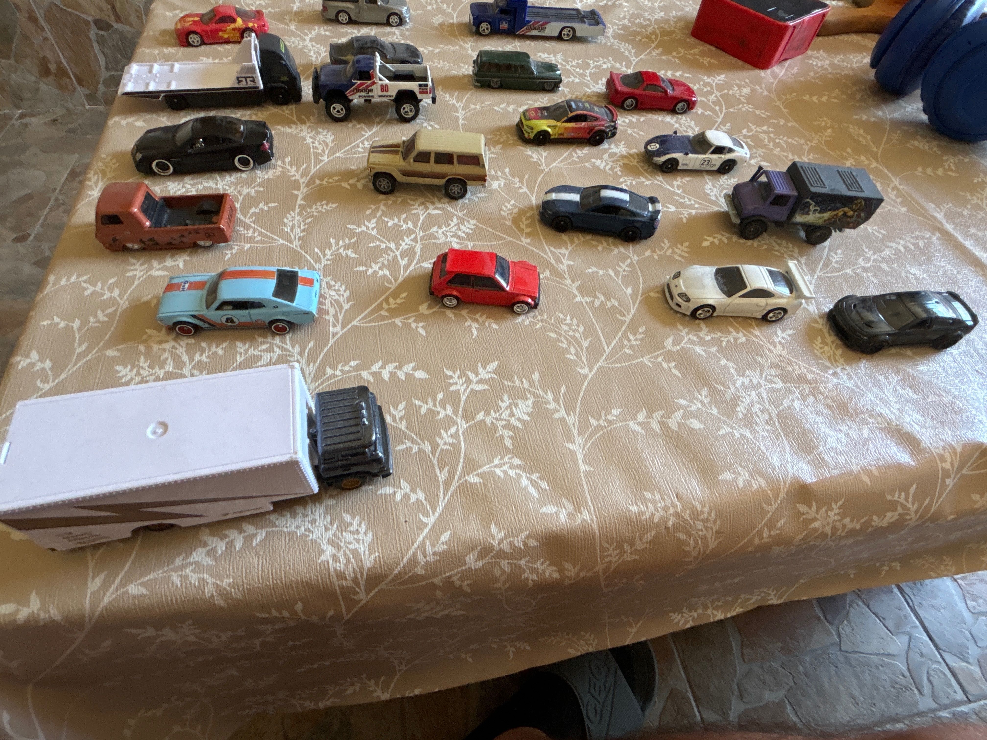 Hot wheels premium