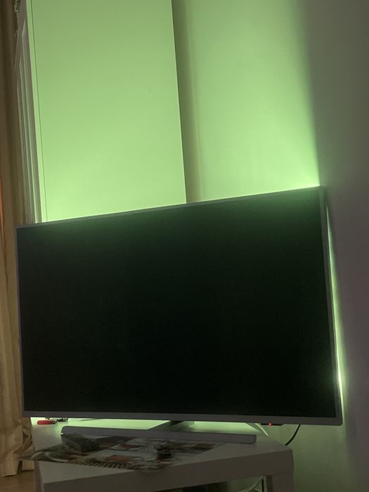 Televizor Philips Ambilight 4k UHD 108cm