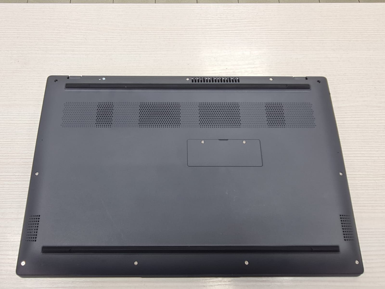 Тонкий Ультра ноутбук (16 Gb ОЗУ, 1000 Gb SSD, 4 ядра)
