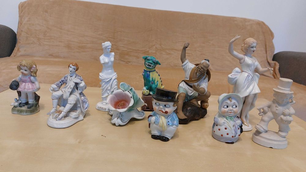 bibelouri din portelan