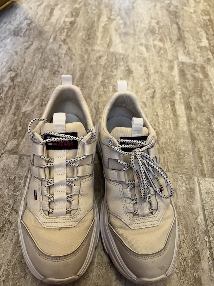 Обувки Tommy