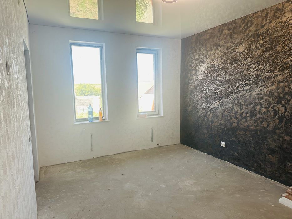 PROPRIETAR vand casa in sat Costi