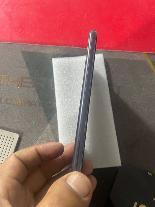 Samsung s 21 5g sotladi 3 milyon bulshi