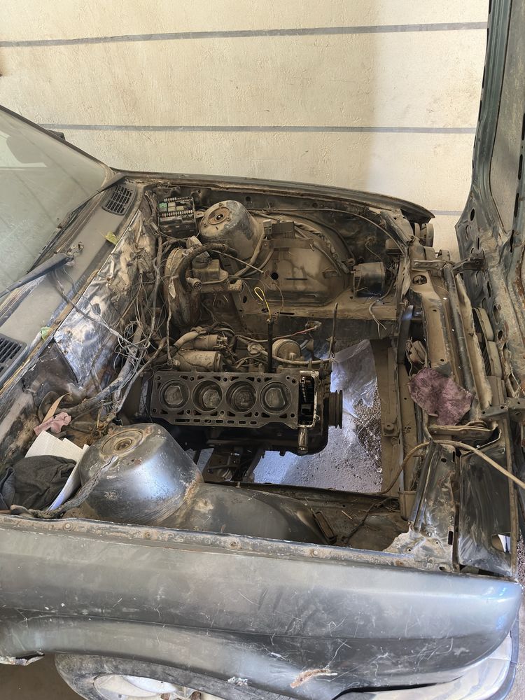 BMW E30 1984 yil 2ta motor qoshib beriladi