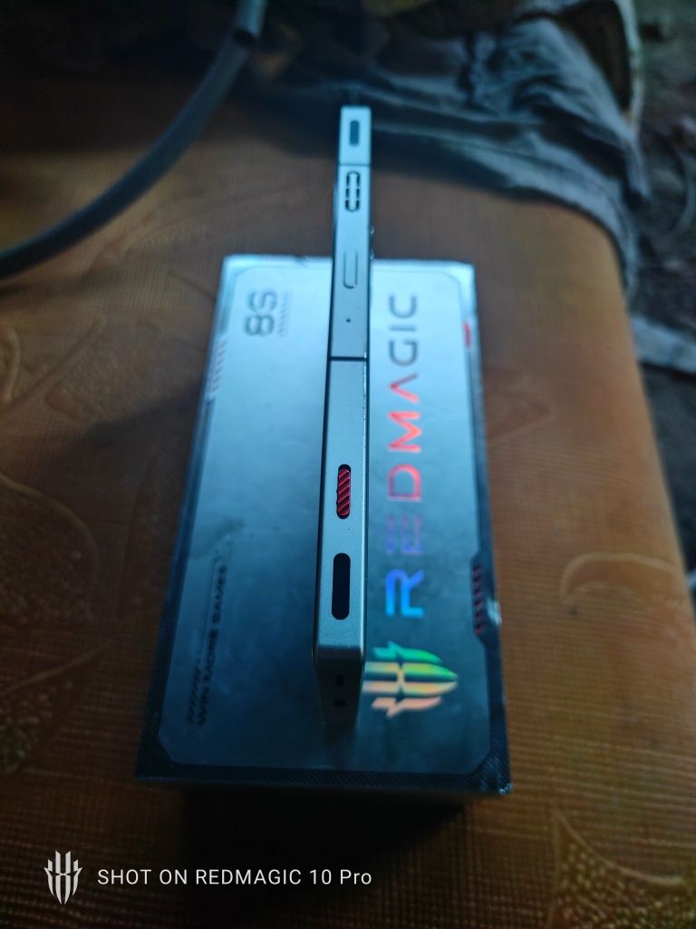 Nubia red magic 8spro 16/512