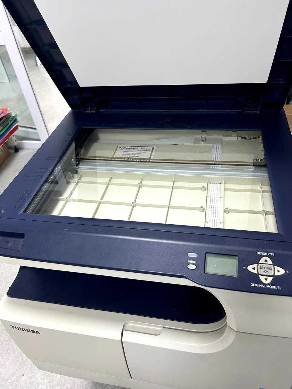 МФУ Toshiba EStudio18