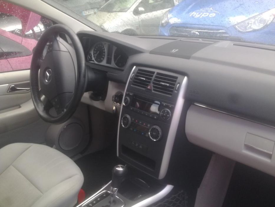 Mercedes B180/B200 CDI 2006г. на части