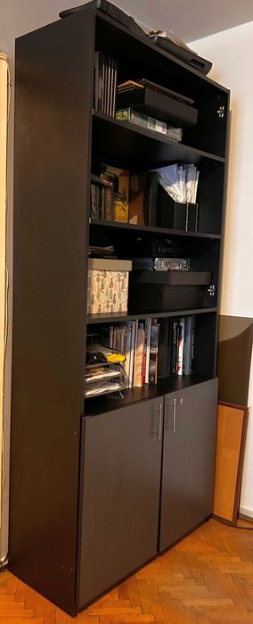 Dulapuri, comoda si soldat birou