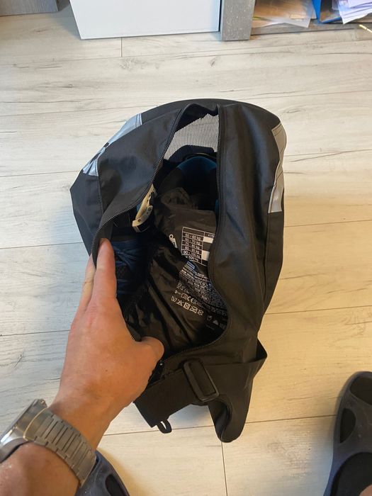 Ролери, протектори и чанта