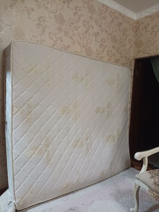 Matras yaxshi xolatda