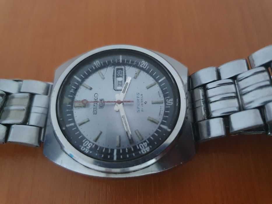 Vand acest ceas Seiko 5 Sport 21 jewels Japonez automatic 6119-6023.