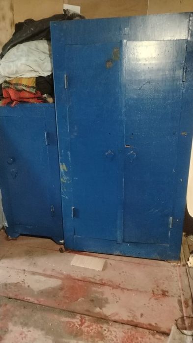 Продам сейфы железные