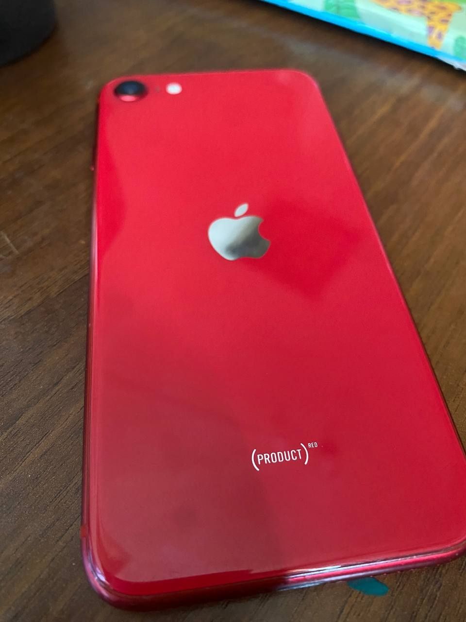 iPhone SE В отличном состоянии
