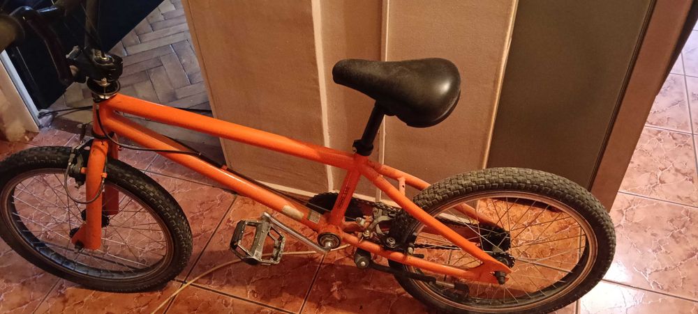 Vând biciclete copii6-12 ani