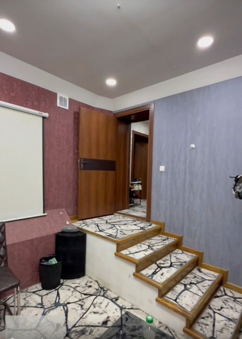 Срочно! Сдаётся в аренду нежилое помещение 100 кв.м Метро Бадамзар