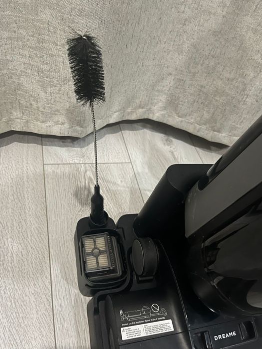 Пылесос почти новый