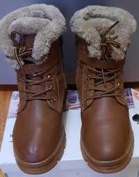 Ботинки зимние кожаные размер 38-39