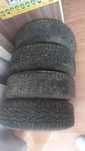 Продам  4 диска с шипованой резинай 185/60R15 LADA
