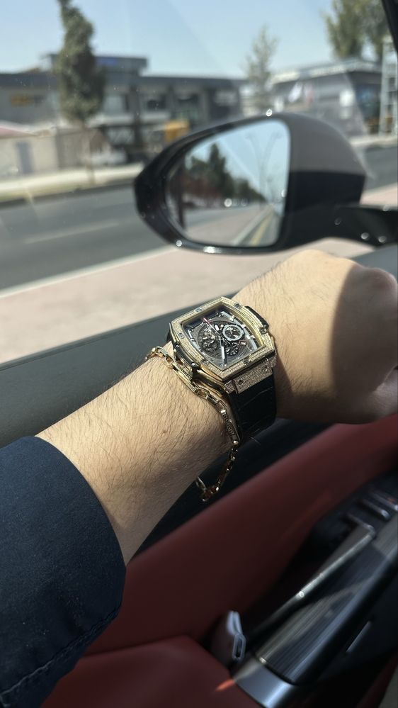 Продам Золотые часы с Бриллиантами