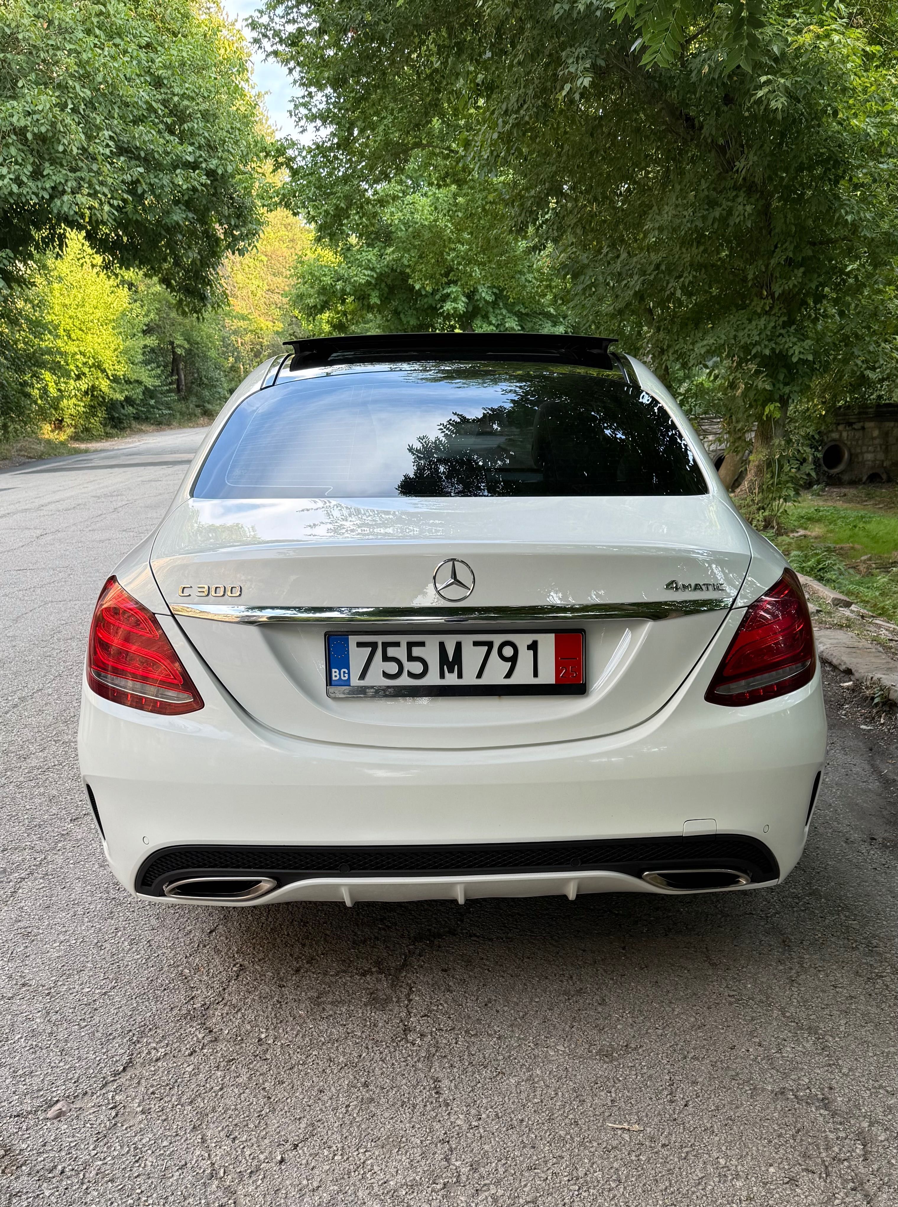 Mercedes C300,4MATIK,AMG пакет 2017г.внос Канада, регистриран в БГ,