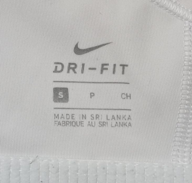 Nike DRI-FIT Bra оригинално бюстие S Найк спорт фитнес тренировки