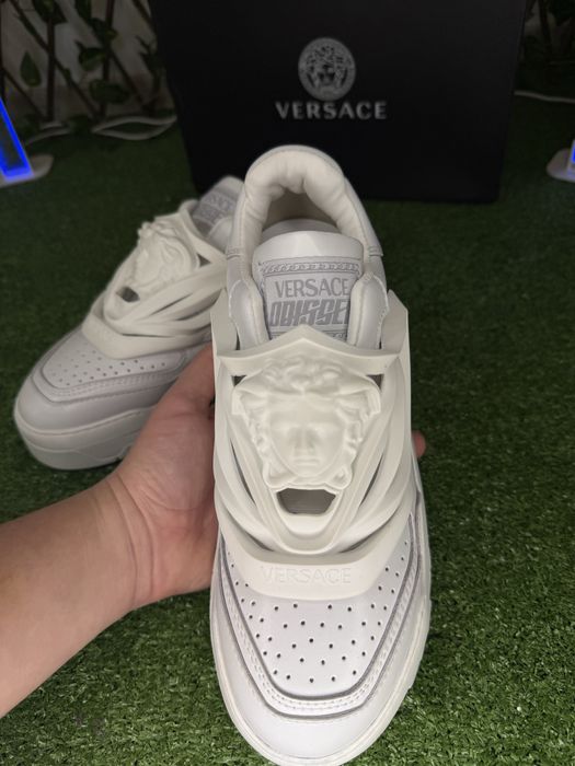 Adidasi Versace Odissea